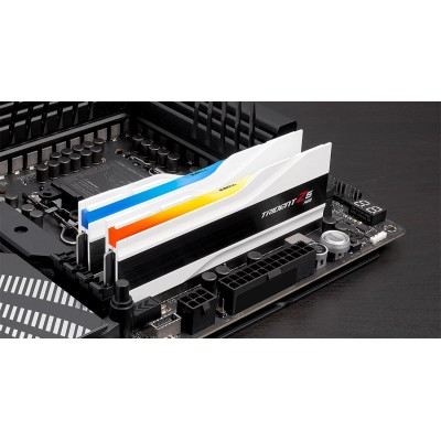 Ram G.SKILL TRIDENT Z5 DDR5 6000Mhz 64GB (2x32) RGB XMP 3.0 CL36 BIANCO