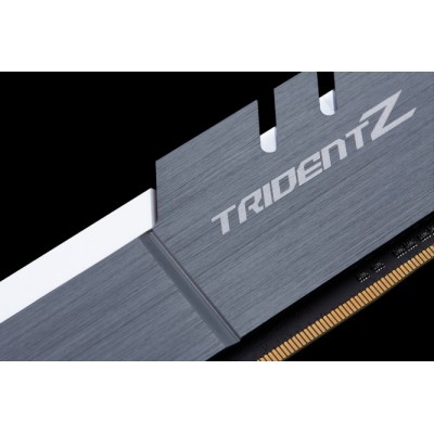 RAM G.Skill Trident Z DDR4 4133 MHz 32GB (4x8) CL19