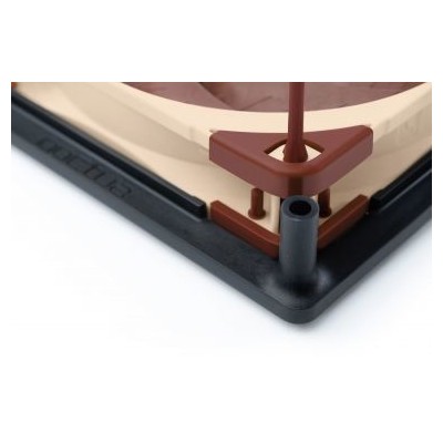 Ventola Noctua NA-SFMA1 Kit di montaggio da 120 a 140mm Ventola Noctua NA-SFMA1 Kit di montaggio da 120 a 140mm