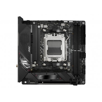 Scheda madre ASUS ROG STRIX B650E-I GAMING WIFI socket AM5