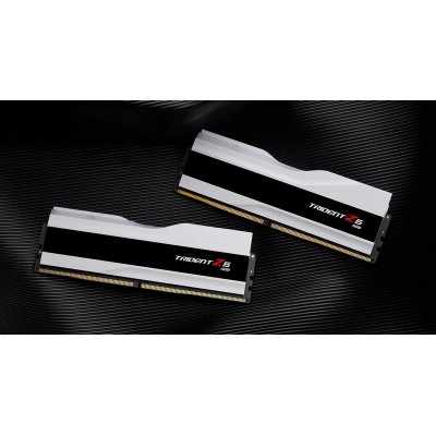 Ram G.SKILL TRIDENT Z5 DDR5 8200Mhz 48GB (2x24) RGB XMP 3.0 CL40 BIANCO