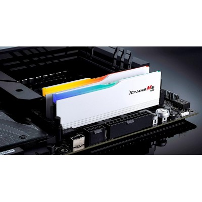 Ram G.Skill Ripjaws M5 DDR5 64GB (2x32) 6400Mhz RGB CL32 XMP 3.0 Bianco