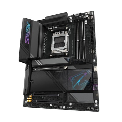 Scheda Madre GIGABYTE X870E AORUS PRO AMD X870E Socket AM5 DDR5