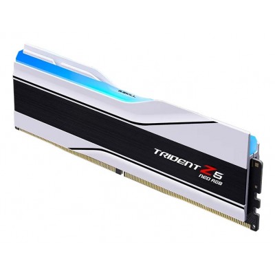 DIMM 96 GB DDR5-6000 (weiß, F5-6000J2836F48GX2-TZ5NRW, TZ5 Neo RGB, AMD EXPO) DIMM 96 GB DDR5-6000 (weiß, F5-6000J2836F48GX2-TZ5NRW, TZ5 Neo RGB, AMD EXPO)